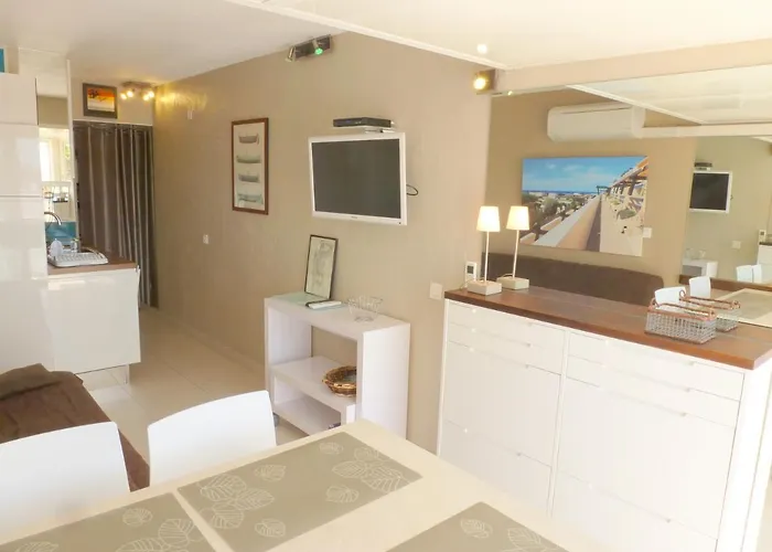 Village Naturiste Apollon Apartamento